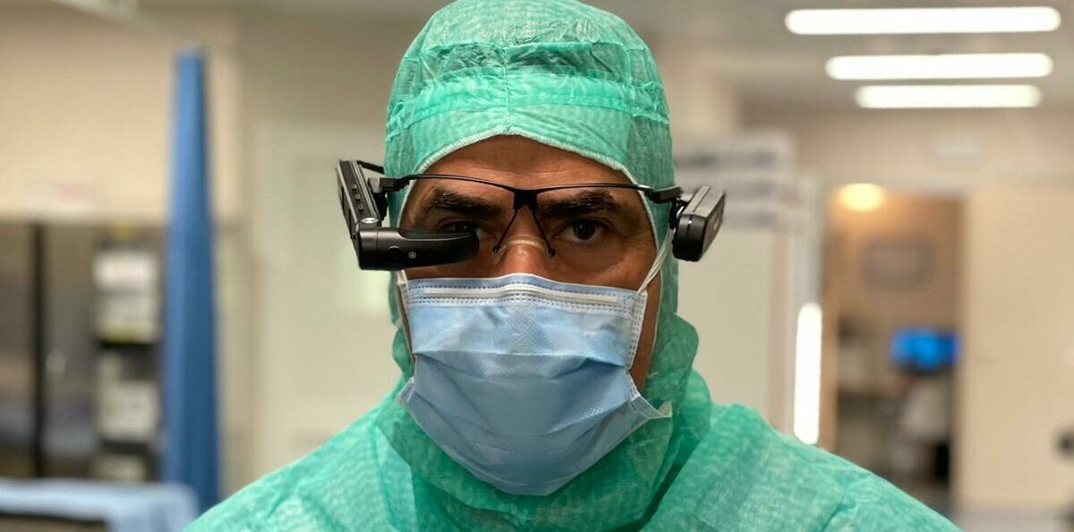 Innovazione in sala operatoria: gli 'smartglasses' per la chirurgia  protesica